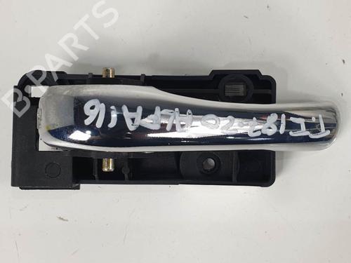 Used Rear left interior door handle Rear left interior door handle ALFA ROMEO 156 (932_) 1.8 16V T.SPARK (932.A3100) (140 hp) 6843584 6843584