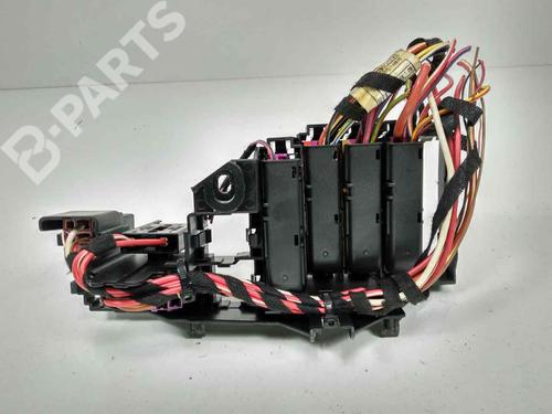Fuse box AUDI A4 B8 Avant (8K5) 2.0 TDI quattro 8150125 | B-Parts
