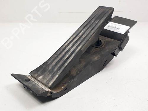 Used Pedal LAND ROVER RANGE ROVER III (L322) 3.0 D 4x4 (177 hp) 13401810
