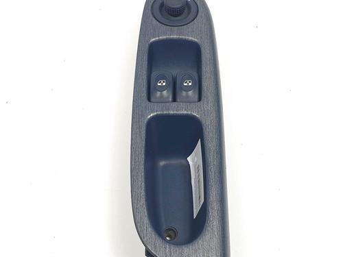Used Left front window switch Left front window switch RENAULT CLIO II (BB_, CB_) 1.6 16V (BB01, BB0H, BB0T, BB14, BB1D, BB1R, BB2KL, BB3G... (107 hp) 25117329 25117329
