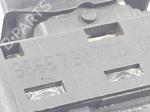 Left front window switch CITROËN C-ELYSEE (DD_) 1.6 HDI 92 | BP24499991I27 - Image 3