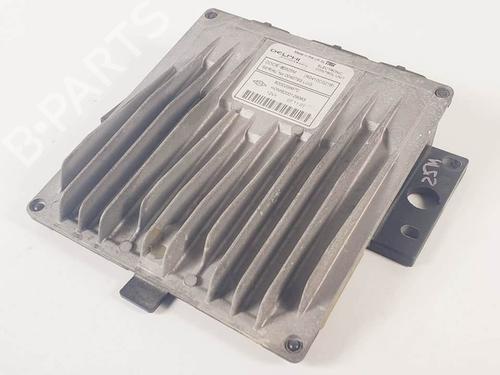 Used Engine control unit (ECU) Engine control unit (ECU) RENAULT CLIO II (BB_, CB_) 1.5 dCi (B/CB07) (65 hp) 17645137 17645137