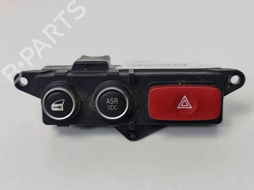 Used Warning switch Warning switch ALFA ROMEO 159 (939_) 1.9 JTDM 16V (939AXC1B, 939AXC12) (150 hp) 6857759 6857759