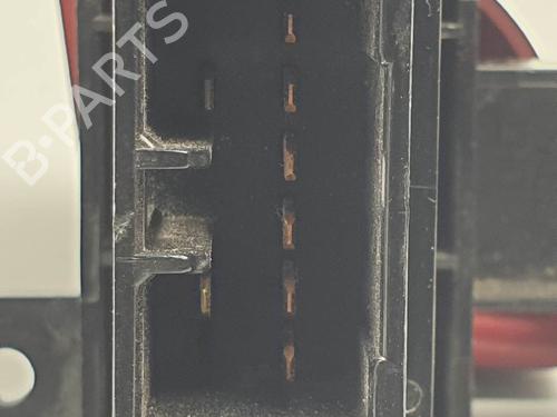 Warning switch HYUNDAI i30 Estate (FD) 1.6 CRDi | BP27195537I22 - Image 3