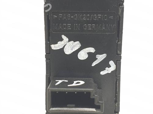 Right rear window switch BMW X3 (E83) 2.0 d | BP28065534I28 - Image 2