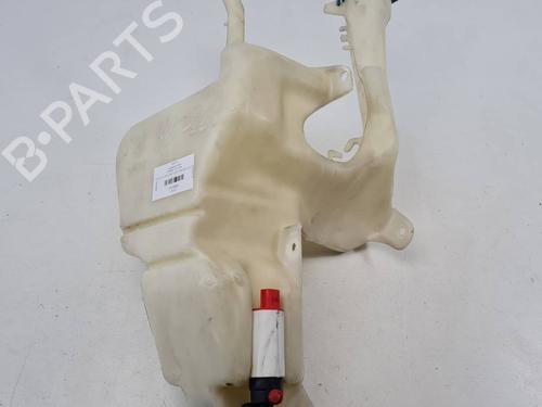 Used Windscreen washer tank Windscreen washer tank 37659001 37659001