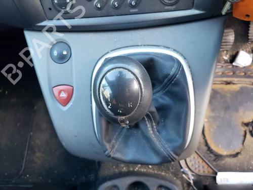 Sikringsdåse RENAULT SCÉNIC II (JM0/1_) 1.4 (JM0B, JM0H, JM1A) | BP17394880E1 