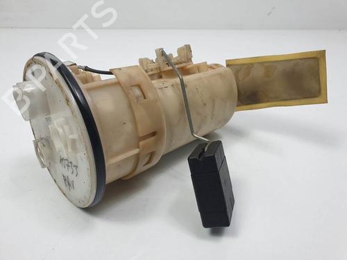 Used Fuel pump Fuel pump TOYOTA RAV 4 II (_A2_) 2.0 4WD (ACA21, ACA20) (150 hp) 12369788 12369788