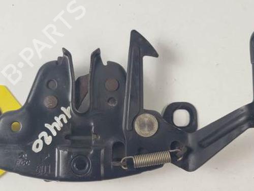 Used Hood lock NISSAN TERRANO II (R20) 2.7 TDi 4WD (125 hp) 19137309