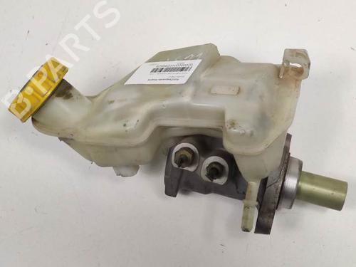 Used Brake master cylinder FORD FIESTA V (JH_, JD_) 1.4 16V (80 hp) 9298595