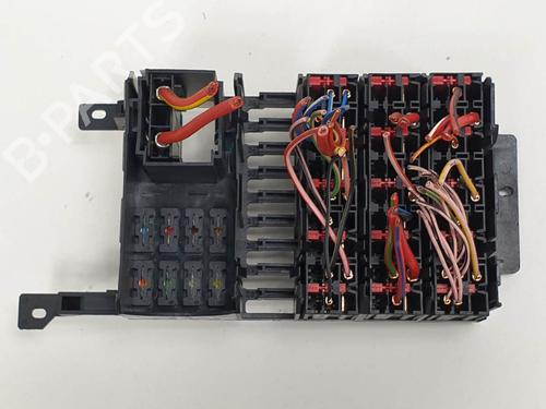 Used Fuse box Fuse box MERCEDES-BENZ CLK (C208) CLK 320 (208.365) (218 hp) 6846614 6846614