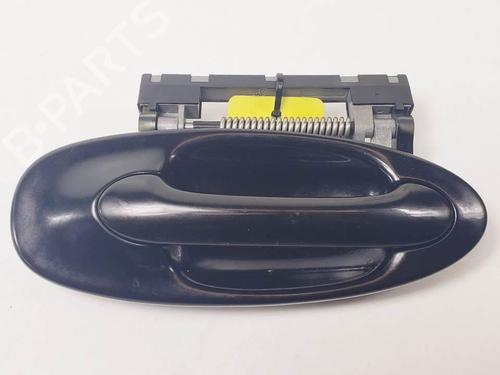 Used Front right exterior door handle Front right exterior door handle 25137502 25137502