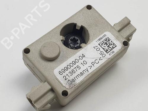 Used Electronic module Electronic module BMW X3 (E83) 2.0 d (150 hp) 28066219 28066219