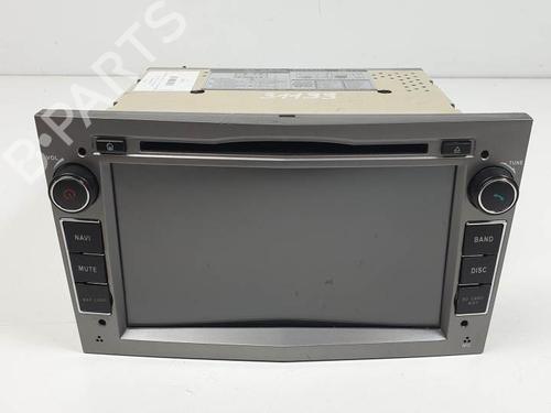 Bilradio OPEL ANTARA A (L07) 3.2 V6 (227 hp) 28106411