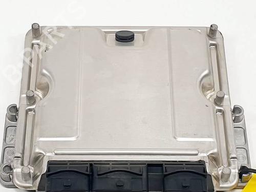 Used Engine control unit (ECU) Engine control unit (ECU) CITROËN C5 I (DC_) 2.0 HDi (DCRHZB, DCRHZE) (109 hp) 17836809 17836809