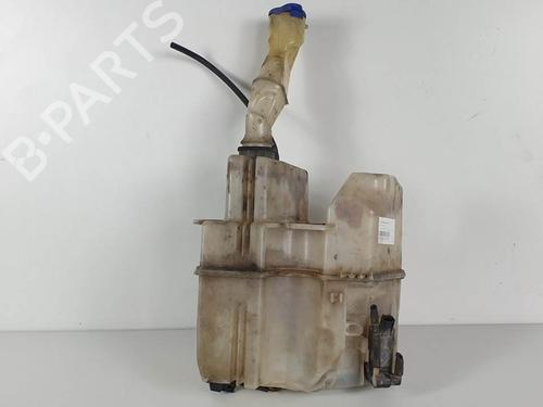 Used Windscreen washer tank Windscreen washer tank VOLVO XC70 I Cross Country (295) D5 AWD (185 hp) 11913143 11913143
