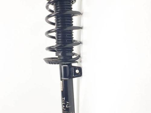 right-front-shock-absorber-vw-eos-1f7-1f8-1t0413031gr-824904003453-2006-2007-2008-2009-2010-2011-2012-2013-2014-2015-18094246 main image