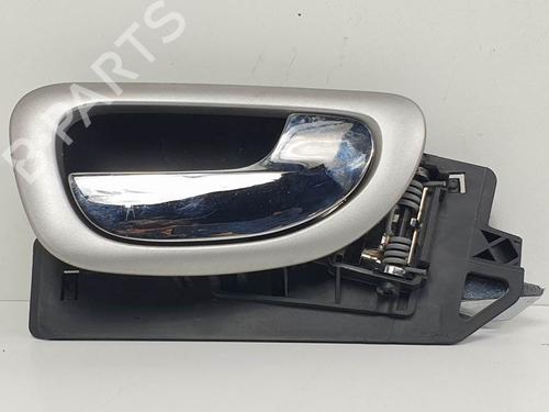 Used Front right interior door handle Front right interior door handle PEUGEOT 307 Break (3E) 1.6 HDi 110 (109 hp) 13321310 13321310