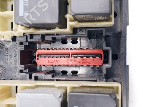 Fuse box FORD FOCUS C-MAX (DM2) 2.0 TDCi | BP13939073E1 