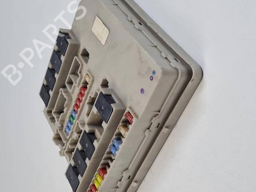 Used Fuse box Fuse box RENAULT CLIO III (BR0/1, CR0/1) 1.5 dCi (BR17, CR17) (86 hp) 35738585 35738585