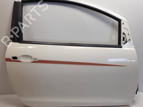 Used Right front door Right front door 39260908 39260908