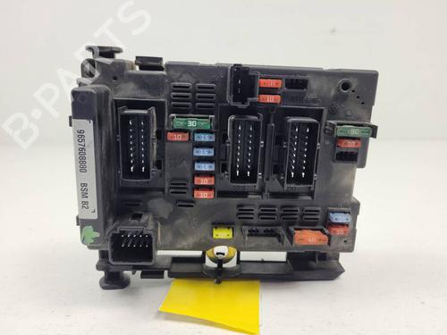 Used Fuse box Fuse box PEUGEOT 206 Hatchback (2A/C) 1.4 HDi eco 70 (68 hp) 34517640 34517640