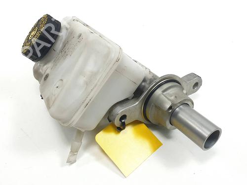 Used Brake master cylinder Brake master cylinder BMW 2 Gran Coupe (F44) M 235 i xDrive (306 hp) 30762876 30762876