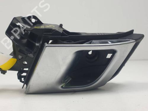 Used Front right interior door handle Front right interior door handle LAND ROVER RANGE ROVER SPORT II (L494) 3.0 SDV6 4x4 (249 hp) 40176107 40176107