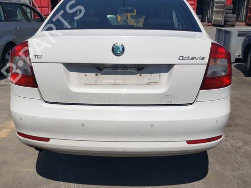 Left front window switch SKODA OCTAVIA II (1Z3) 1.6 TDI | BP26030206I27 - Image 10