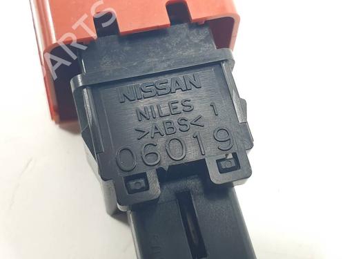 Warning switch NISSAN MICRA C+C III (K12) 1.6 160 SR | BP29989427I22 