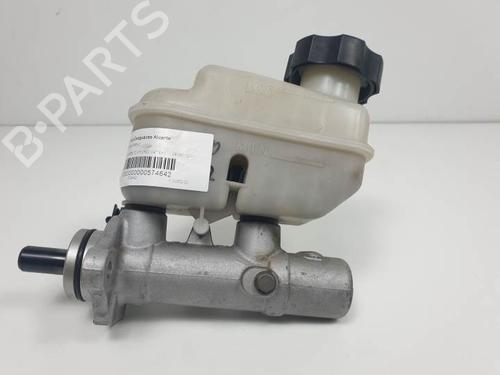 Used Brake master cylinder KIA SORENTO I (JC) 2.5 CRDi (163 hp) 11043990