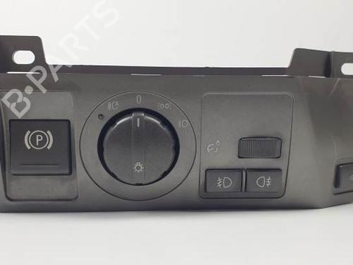 Used Headlight switch BMW 7 (E65, E66, E67) 745 i, Li (333 hp) 27171733