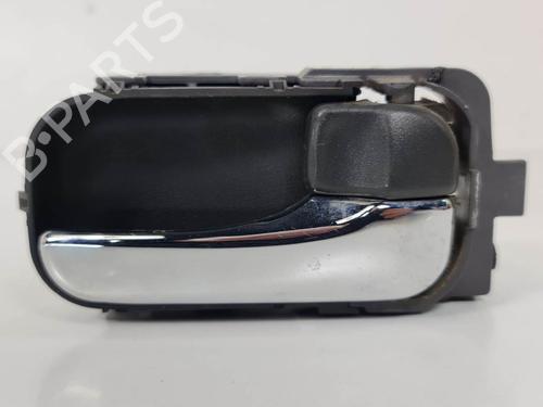 Used Rear right interior door handle Rear right interior door handle NISSAN X-TRAIL I (T30) 2.2 DCi FWD (114 hp) 6931135 6931135