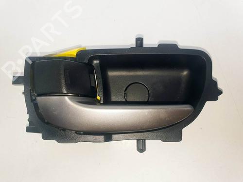 Used Front left interior door handle Front left interior door handle TOYOTA YARIS (_P13_) 1.3 (NSP130_, NSP130) (99 hp) 15216802 15216802