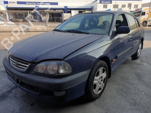 Used Parts TOYOTA AVENSIS (_T22_) 2.0 i (ST220_, ST220R) 4915738