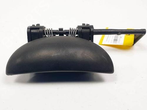Used Front left exterior door handle Front left exterior door handle 17226391 17226391