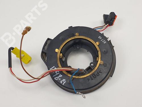 Used Squib airbag Squib airbag BMW 5 (E39) 525 tds (143 hp) 10568055 10568055