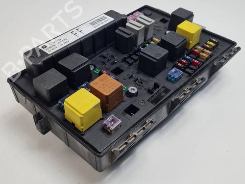 fuse-box-opel-astra-h-a04-2004-2005-2006-2007-2008-2009-2010-2011-2012-2013-2014-38588941 main image