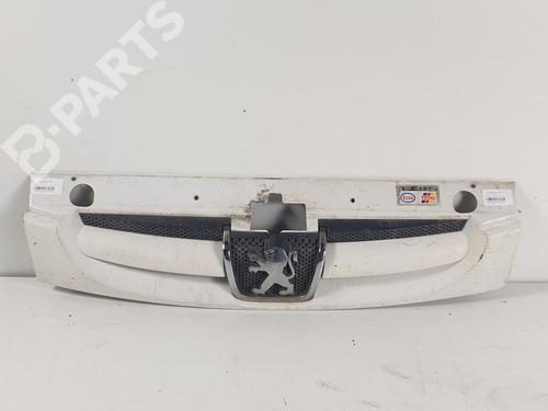 front-grille-peugeot-partner-mpv-5_-g_-19-d-1996-11127408 main image