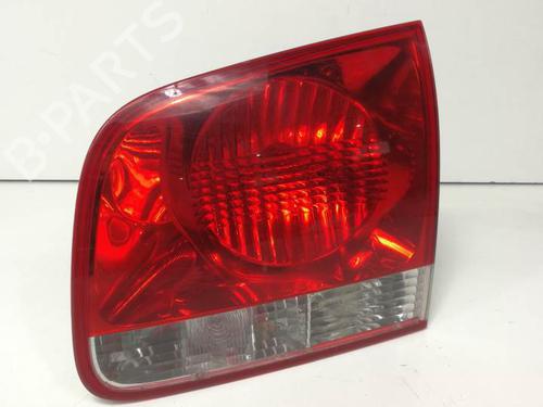 Højre baklys, luke VW TOUAREG (7LA, 7L6, 7L7) 2.5 R5 TDI (174 hp) 8916183