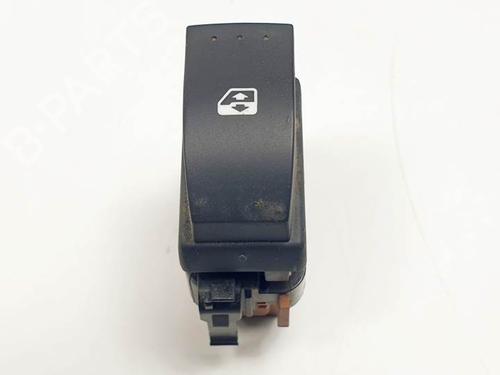 Used Left rear window switch RENAULT LAGUNA II (BG0/1_) 1.6 16V (BG0A, BG0L) (107 hp) 25139993