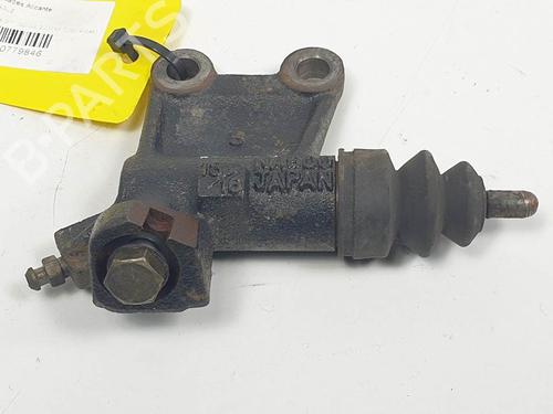 Used Clutch slave cylinder Clutch slave cylinder SUBARU IMPREZA Saloon (GD) 2.0 WRX Turbo AWD (GDA) (218 hp) 17370256 17370256