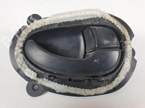 Used Front right interior door handle Front right interior door handle PEUGEOT 406 Break (8E/F) 1.9 TD (90 hp) 13316142 13316142