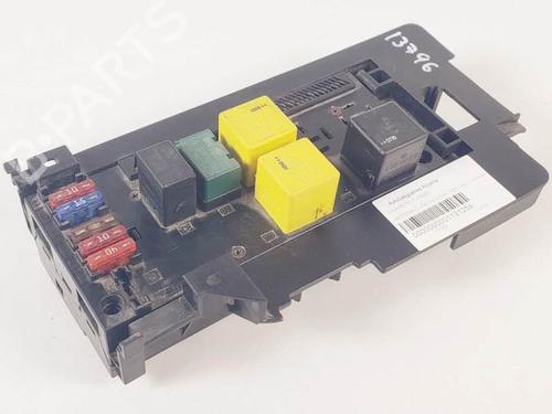 Used Fuse box MERCEDES-BENZ CLK Convertible (A208) CLK 230 Kompressor (208.448) (197 hp) 17727055
