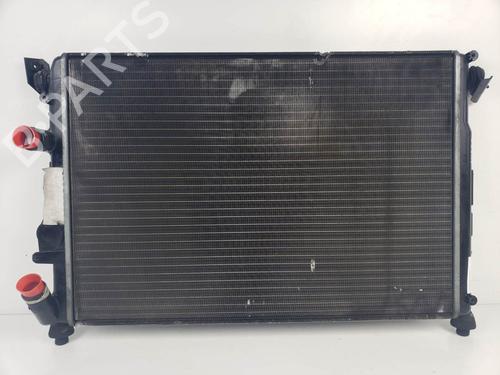 Used Water radiator Water radiator 20301915 20301915