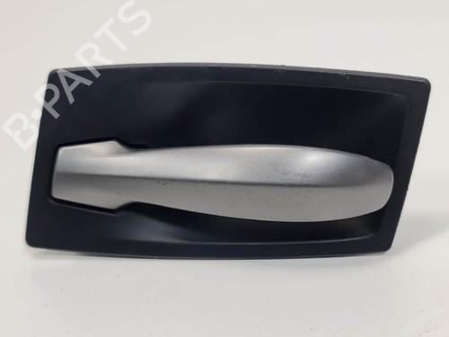 Used Front left interior door handle Front left interior door handle BMW 5 Touring (E61) 525 d (177 hp) 6860097 6860097