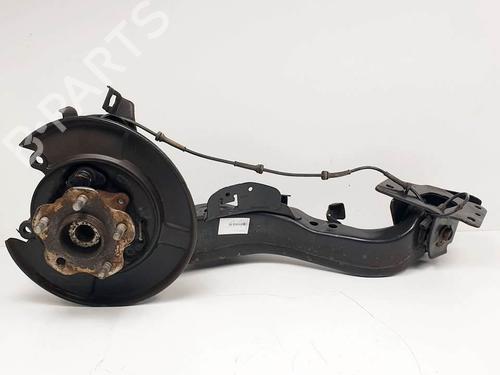 Used Right rear steering knuckle Right rear steering knuckle 19137325 19137325