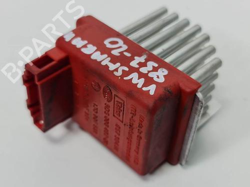 Used Heater resistor Heater resistor VW GOLF IV (1J1) 1.6 16V (105 hp) 11648572 11648572
