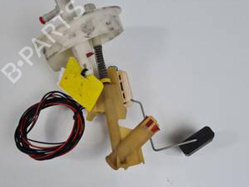 Used Fuel pump MERCEDES-BENZ CLK Convertible (A209) CLK 200 Kompressor (209.442) (163 hp) 30450697