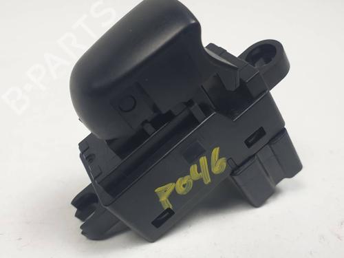 Used Left rear window switch Left rear window switch NISSAN JUKE (F15) 1.6 (117 hp) 40176101 40176101